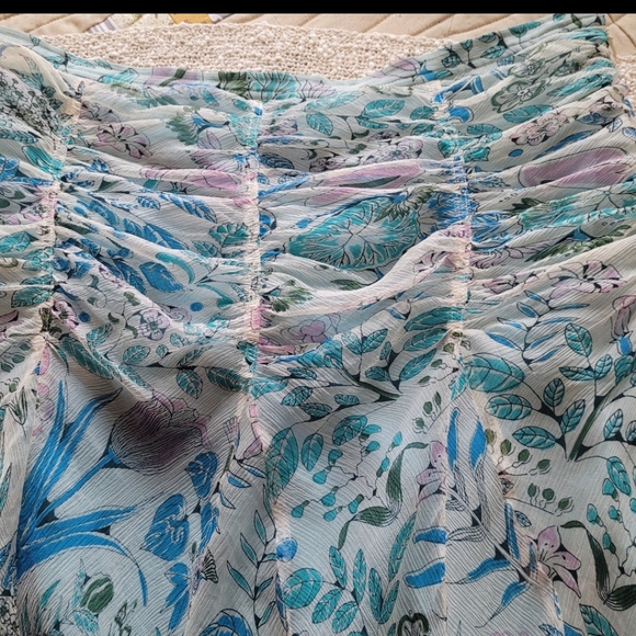 Vintage ECI New York Women's SZ 12 Silk floral skirt w/ruching at waist flowy - Picture 4 of 9